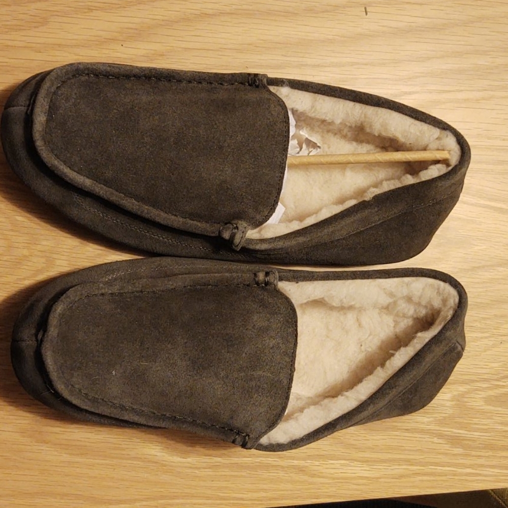 Slippers size 12
